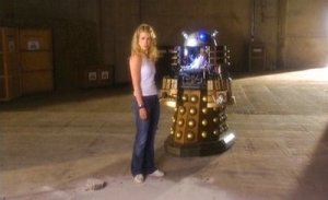 Rose is compelled to order the Dalek's own destruction as it is psychologically traumatized by its human DNA