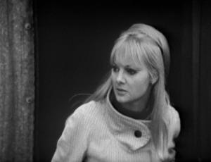 Polly discovers a dead body in episode one of The Faceless Ones